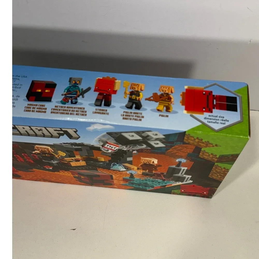 LEGO Minecraft The Nether Bastion 21185 Building Toy Set 300 Pieces New Sealed